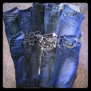 Bundle 9 pair of jeans!